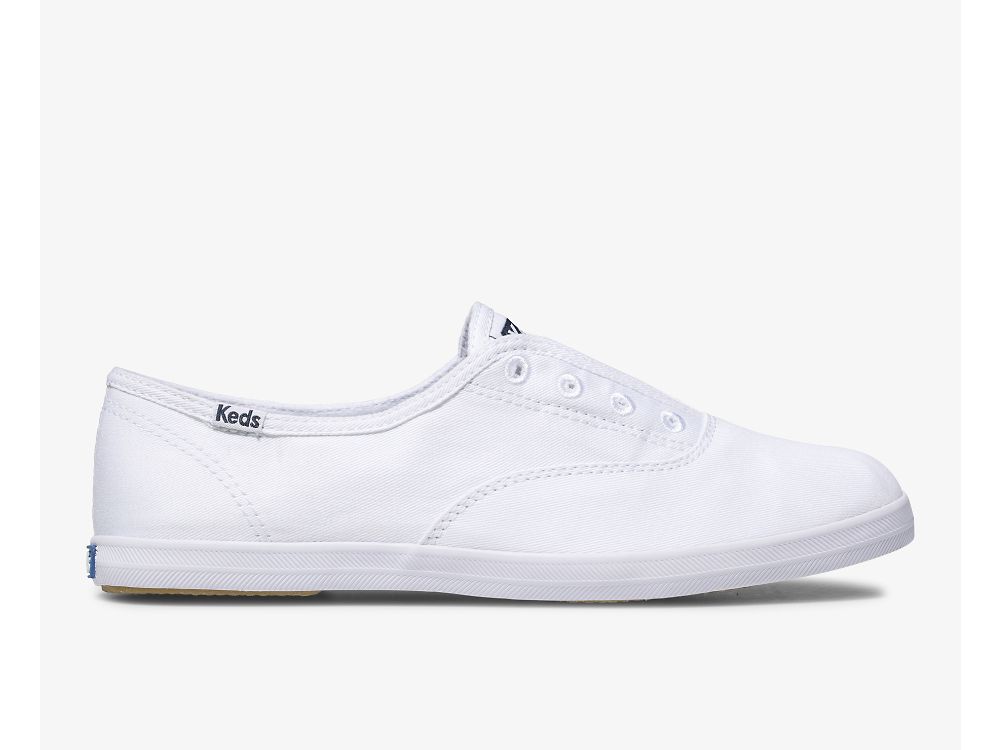 Keds Chillax Basics Naisten SlipOnTennarit Valkoinen | FI-41790